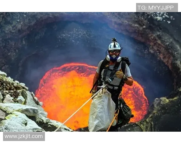 重庆攀岩队技术探秘：从基础训练到高难度挑战的全景分析