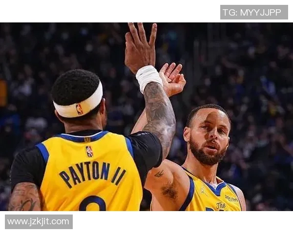 勇士与爵士对决前瞻分析大小分预测与赛季表现评估 勇士与爵士对决前瞻分析大小分预测与赛季表现评估