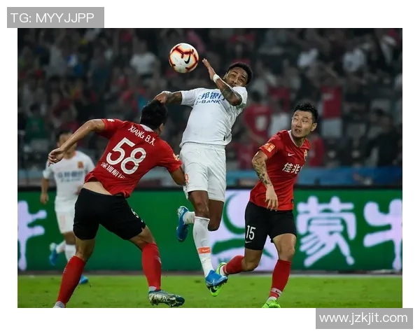 重庆队迎战深圳佳兆业期待精彩对决球迷热情高涨助力主队争胜